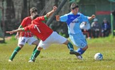 Foto de la galería: El Verdirrojo ganó en Villa Urquiza y es puntero de su zona en el Federal B