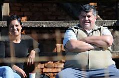 Foto de la galería: El Verdirrojo ganó en Villa Urquiza y es puntero de su zona en el Federal B