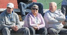Foto de la galería: El Verdirrojo ganó en Villa Urquiza y es puntero de su zona en el Federal B
