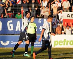 Foto de la galería: Guaraní derrotó a Boca Unidos y cerró una semana histórica