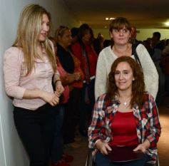 Foto de la galería: Gabriela Michetti, de campaña en Posadas