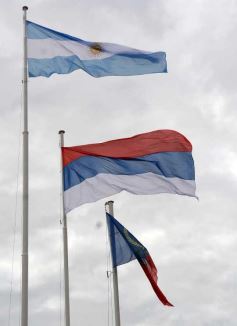 Foto de la galería: Histórico: izaron por primera vez la bandera de Posadas