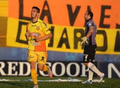 Foto de la galería: Increíble: Crucero no pudo aguantar y perdió la chance de sumar tres puntos