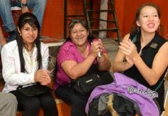 Foto de la galería: Pasado y presente del boxeo se cruzaron en un gran espectáculo