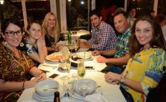 Foto de la galería: Una buena cena en la costanera
