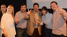 Foto de la galería: Los candidatos de la renovación se reunieron con cientos de votantes independientes