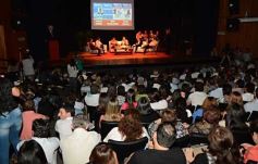 Foto de la galería: Los candidatos de la renovación se reunieron con cientos de votantes independientes