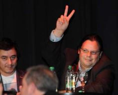 Foto de la galería: Los candidatos de la renovación se reunieron con cientos de votantes independientes