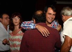 Foto de la galería: Los candidatos de la renovación se reunieron con cientos de votantes independientes