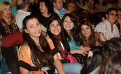 Foto de la galería: Los candidatos de la renovación se reunieron con cientos de votantes independientes