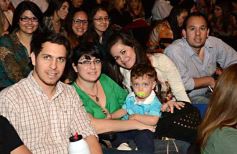 Foto de la galería: Los candidatos de la renovación se reunieron con cientos de votantes independientes