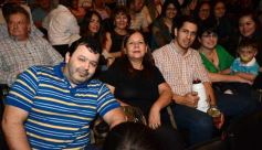 Foto de la galería: Los candidatos de la renovación se reunieron con cientos de votantes independientes