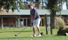 Foto de la galería: Tomás Beitia se quedó con el torneo "D&O Golf Shop" en el Tacurú
