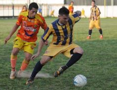 Foto de la galería: Liga Posadeña: empataron Mitre y Crucero, todo se define en Santa Inés