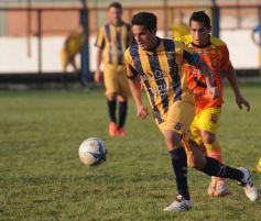 Foto de la galería: Liga Posadeña: empataron Mitre y Crucero, todo se define en Santa Inés