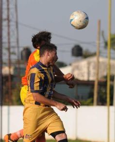 Foto de la galería: Liga Posadeña: empataron Mitre y Crucero, todo se define en Santa Inés