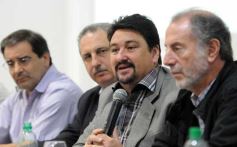 Foto de la galería: Misiones recibirá 13,4 millones de dólares para programas de electrificación rural y piscícolas