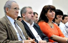 Foto de la galería: Misiones recibirá 13,4 millones de dólares para programas de electrificación rural y piscícolas