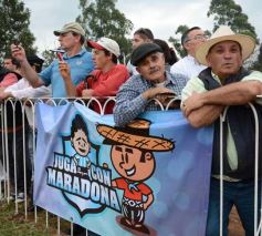 Foto de la galería: Pasión burrera: Cambá Porá se quedó con la Copa Challenger