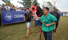 Foto de la galería: Pasión burrera: Cambá Porá se quedó con la Copa Challenger