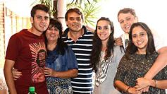 Foto de la galería: Dos amigos cumplieron años y para la ocasión ambos eligieron un show en vivo para sus invitados