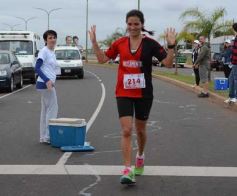 Foto de la galería: Maratón en homenaje a Huguito Dos Santos: deporte y solidaridad en la costanera