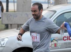 Foto de la galería: Maratón en homenaje a Huguito Dos Santos: deporte y solidaridad en la costanera