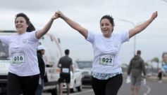 Foto de la galería: Maratón en homenaje a Huguito Dos Santos: deporte y solidaridad en la costanera