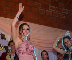 Foto de la galería: El Instituto San Alberto Magno eligió a sus reyes