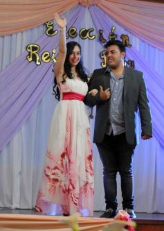 Foto de la galería: El Instituto San Alberto Magno eligió a sus reyes