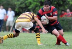 Foto de la galería: Tacurú derrotó a Centro, lo bajó de la punta y se colocó en lo más alto