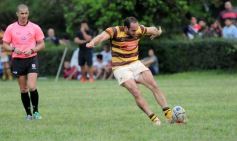 Foto de la galería: Tacurú derrotó a Centro, lo bajó de la punta y se colocó en lo más alto