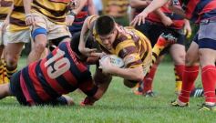 Foto de la galería: Tacurú derrotó a Centro, lo bajó de la punta y se colocó en lo más alto