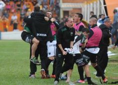 Foto de la galería: Crucero perdió con  Chicago y quedó muy complicado