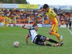 Foto de la galería: Crucero perdió con  Chicago y quedó muy complicado