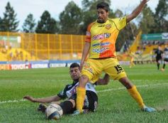 Foto de la galería: Crucero perdió con  Chicago y quedó muy complicado