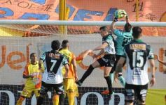 Foto de la galería: Crucero perdió con  Chicago y quedó muy complicado