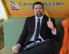 Foto de la galería: Crucero perdió con  Chicago y quedó muy complicado