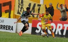 Foto de la galería: Crucero perdió con  Chicago y quedó muy complicado