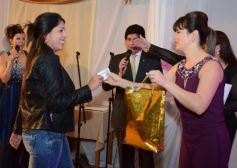 Foto de la galería: Los peluqueros celebraron su día con una cena show inolvidable