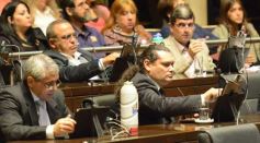 Foto de la galería: En la última sesión de la Cámara, promovieron microemprendimientos de inversión para jóvenes