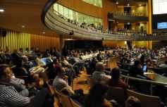 Foto de la galería: En la última sesión de la Cámara, promovieron microemprendimientos de inversión para jóvenes