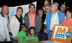 Foto de la galería: El candidato José María Arrúa se reunió con los vecinos del barrio Jardín