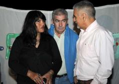 Foto de la galería: El candidato José María Arrúa se reunió con los vecinos del barrio Jardín