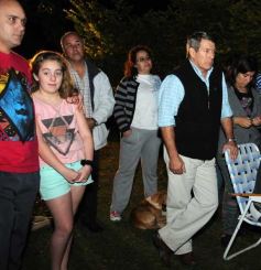 Foto de la galería: El candidato José María Arrúa se reunió con los vecinos del barrio Jardín