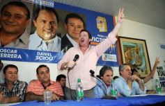 Foto de la galería: Lanzaron la candidatura de Ortellado en la sede del PJ