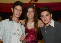 Foto de la galería: Rocío tuvo la fiesta de quince soñada