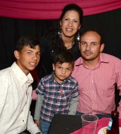 Foto de la galería: Rocío tuvo la fiesta de quince soñada