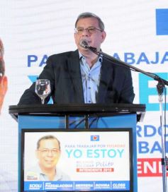 Foto de la galería: "Pelito" Escobar presentó sus propuestas para Posadas