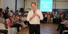 Foto de la galería: Lisandro Benmaor presentó los ejes de su campaña